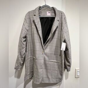 Plaid Blazerr. NWT